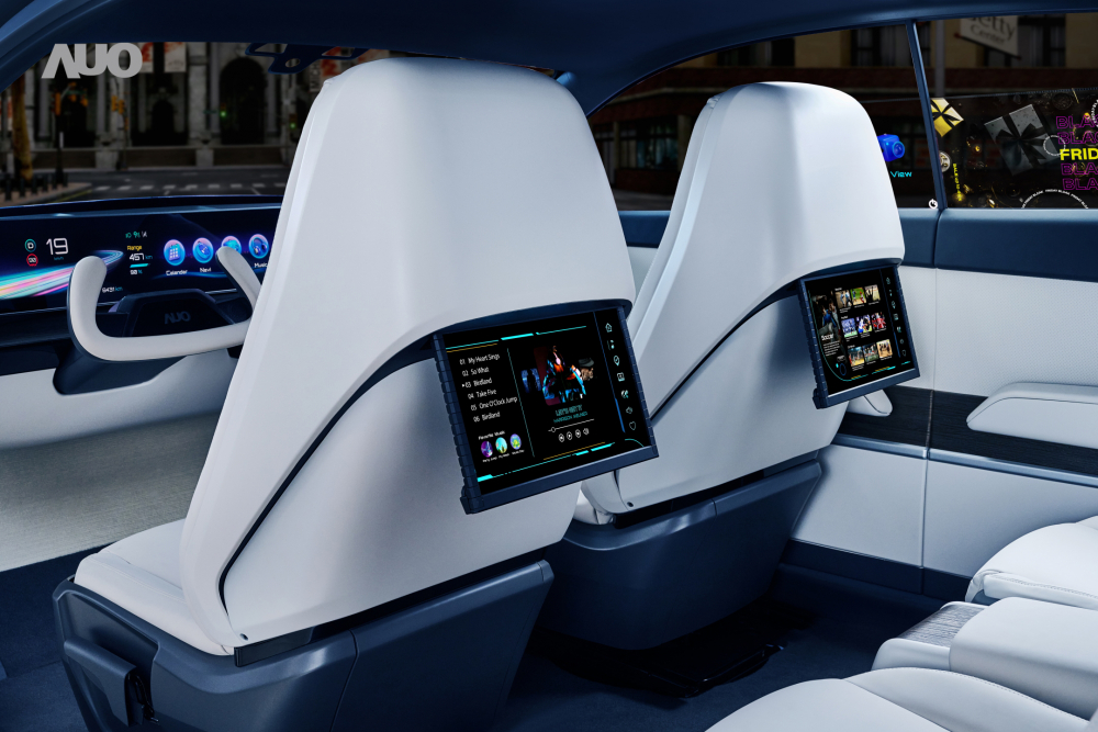 2026世界杯官网入口将于CES 展示全新Smart Cockpit 2024，可紧密串连使用者多元需求，并革新座舱内部的应用和设计，带来身历其境且引人入胜的视觉飨宴，满足驾乘人员的全方位体验